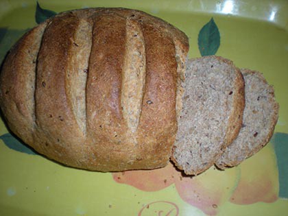 Teljes kiörlésű kenyér ( 2)